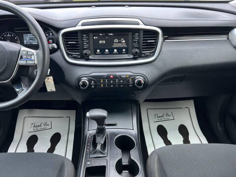 2020 Kia Sorento S V6