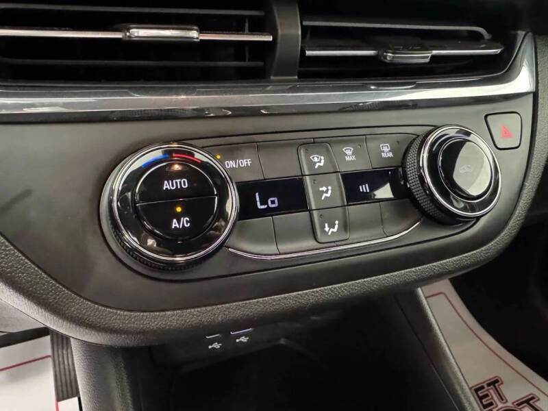 2025 Buick Envista Preferred