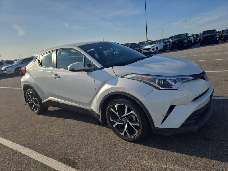 2018 Toyota C-HR XLE Premium
