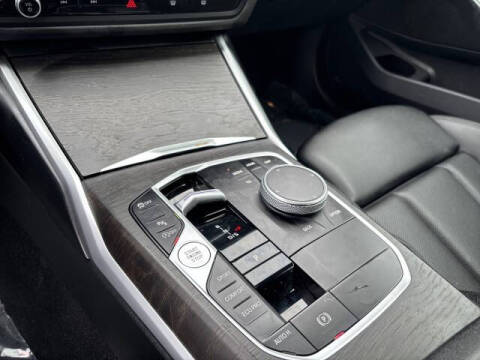 2024 BMW 3 Series 330i