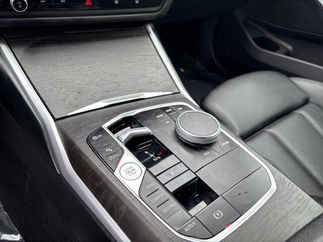 2024 BMW 3 Series 330i