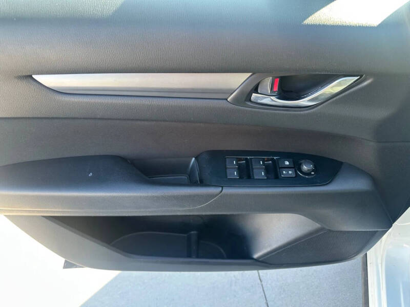 2018 Mazda CX-5 Sport