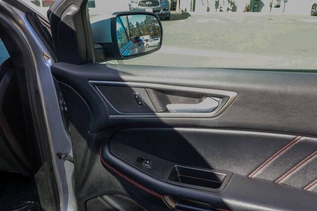 2022 Ford Edge ST-Line