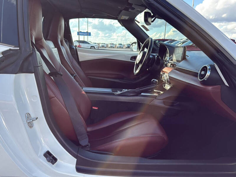 2019 Mazda MX-5 Miata RF Grand Touring