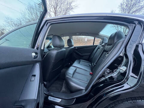 2011 Nissan Altima 3.5 SR