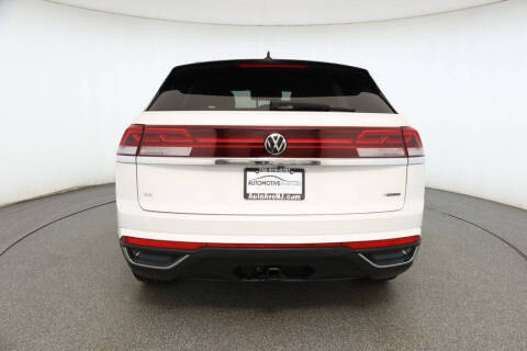2024 Volkswagen Atlas Cross Sport SE 4Motion