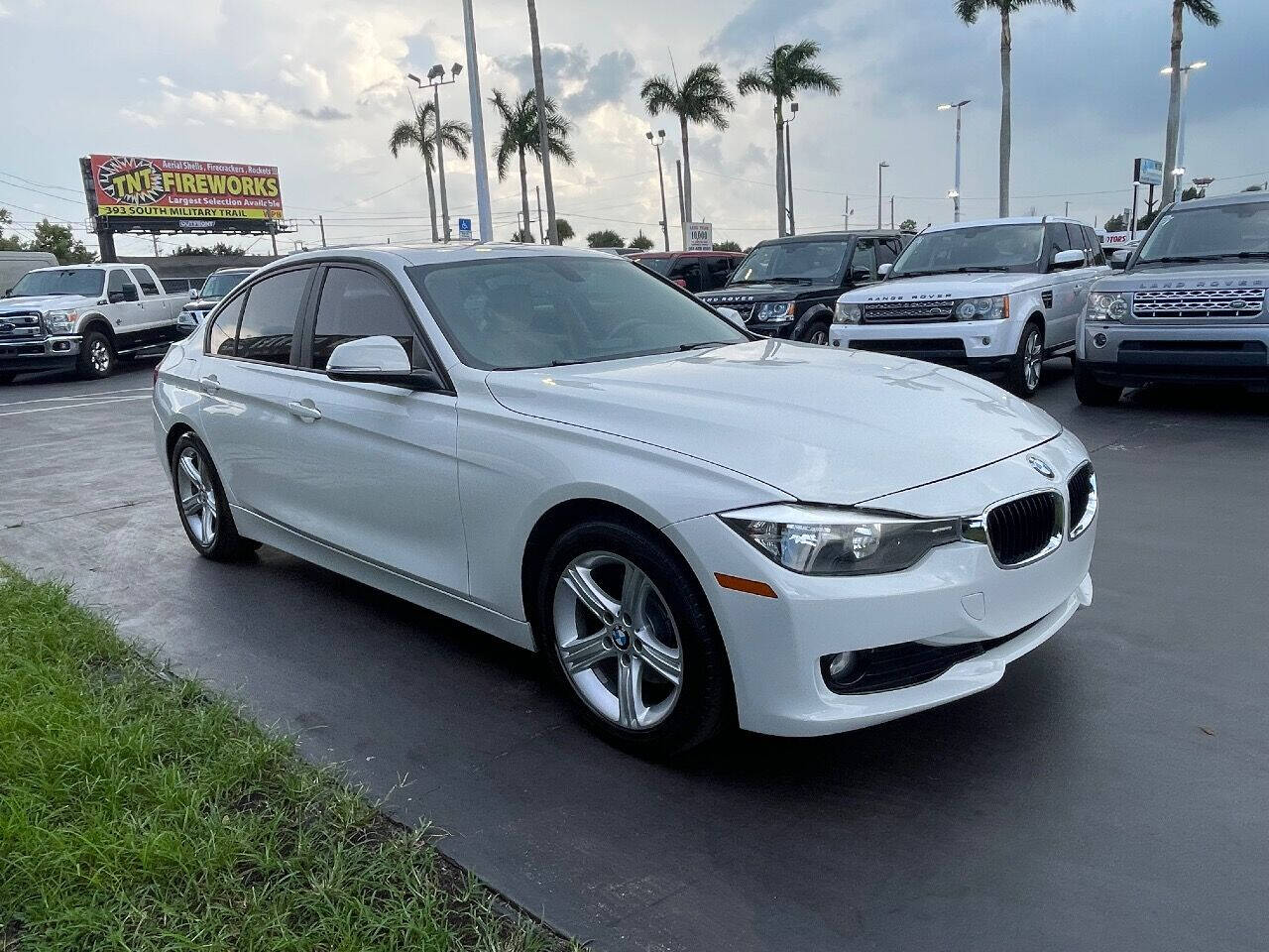 2013 BMW 328i Sedan - $10,900