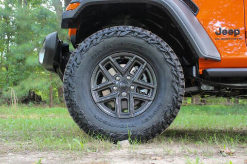 2025 Jeep Gladiator Sport S