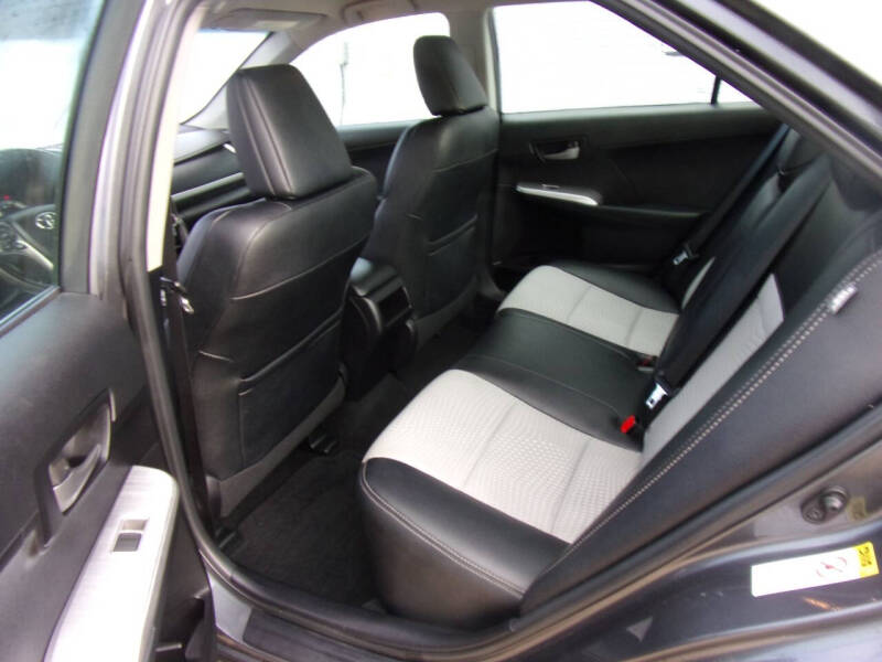 2012 Toyota Camry SE