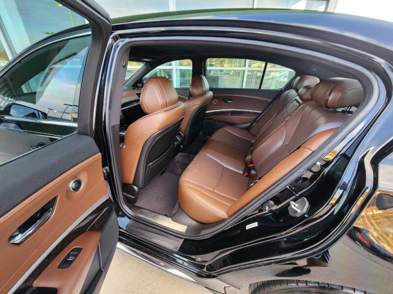 2018 Acura RLX w/Tech