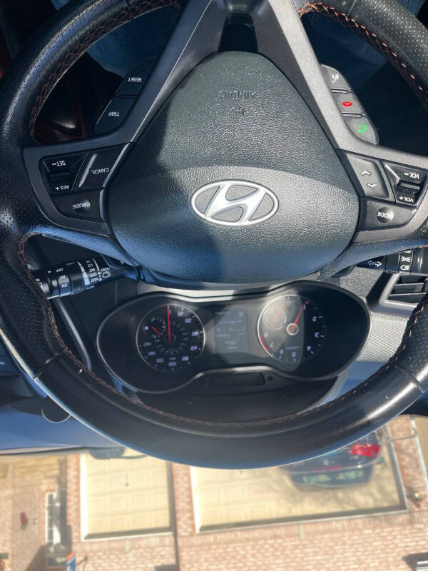 2016 Hyundai Veloster Turbo