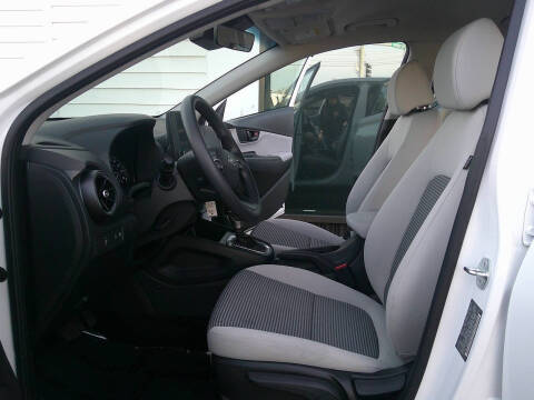 2023 Hyundai Kona SE