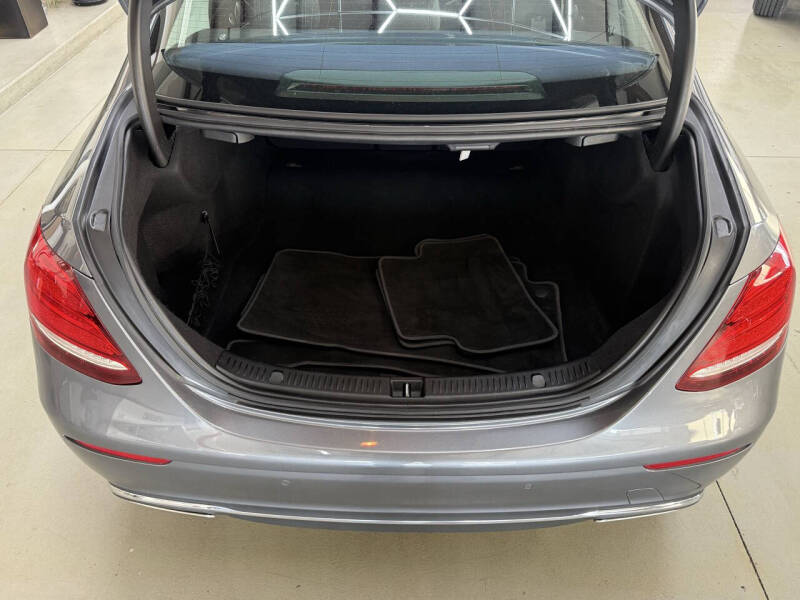 2018 Mercedes-Benz E-Class E 300 4MATIC
