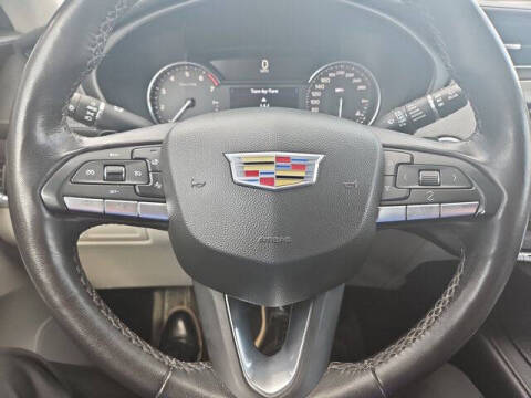 2021 Cadillac XT4 Luxury