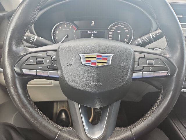 2021 Cadillac XT4 Luxury