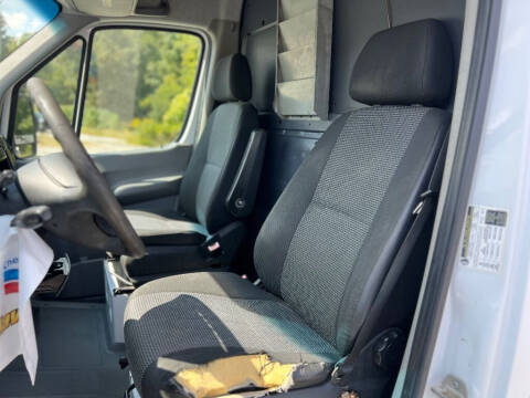 2011 Freightliner Sprinter 2500