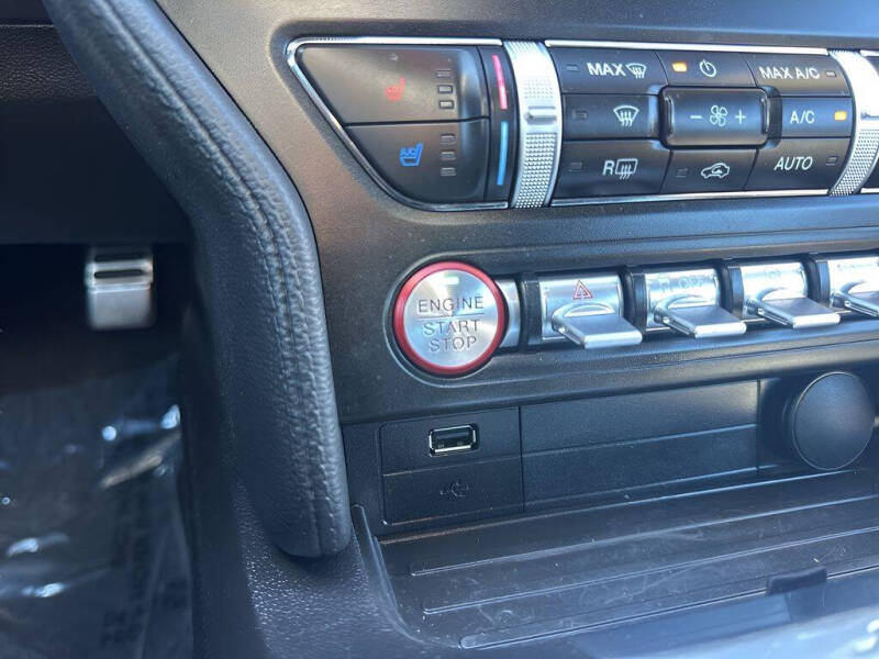 2020 Ford Mustang EcoBoost Premium