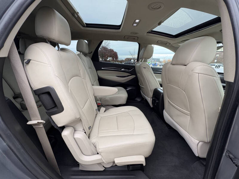 2019 Buick Enclave Essence