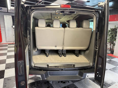 2016 Nissan NV 3500 HD SL