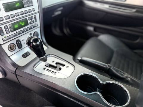 2003 Ford Thunderbird