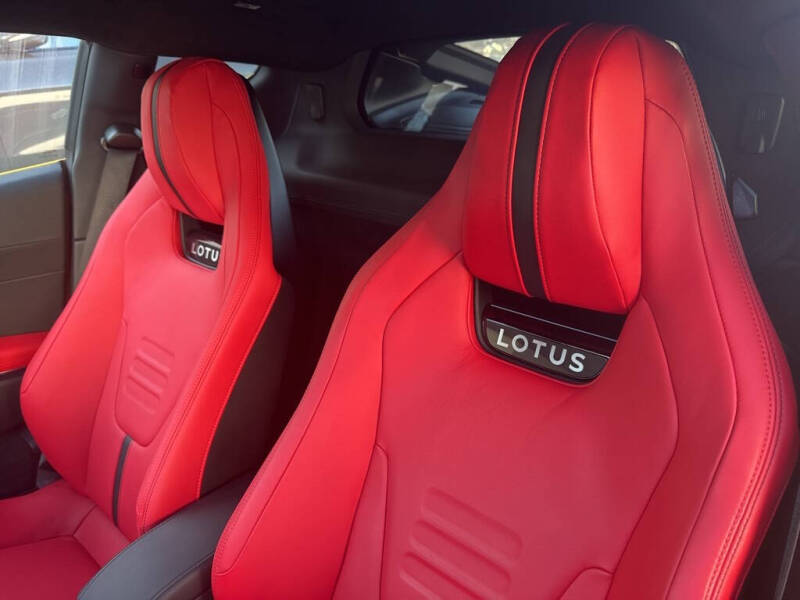 2024 Lotus Emira V6 First Edition