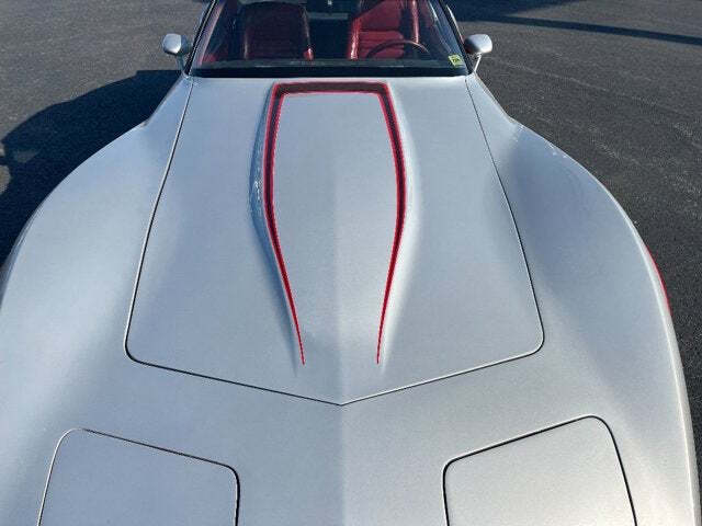 1982 Chevrolet Corvette 16