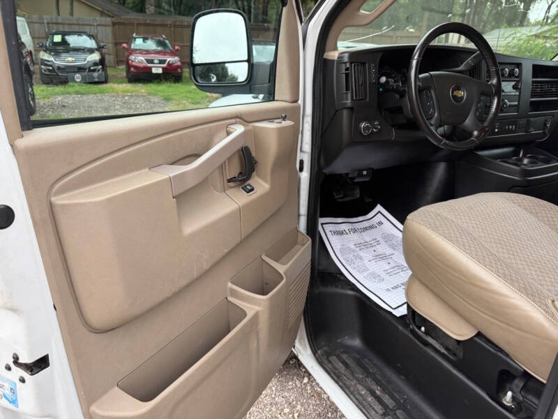 2021 Chevrolet Express 2500