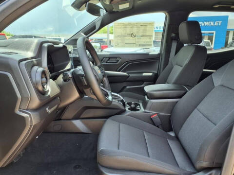 2025 Chevrolet Colorado Work Truck