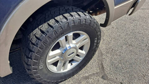 2004 Ford F-150 Lariat