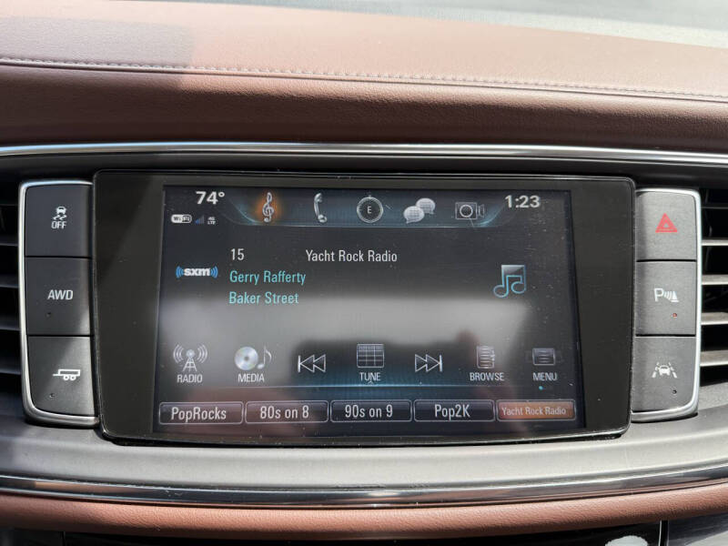 2018 Buick Enclave Avenir