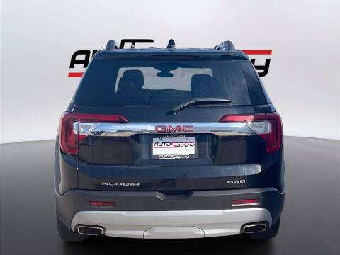 2023 GMC Acadia SLT