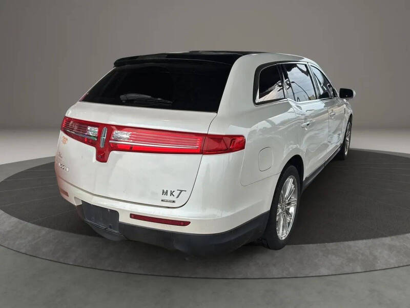 2013 Lincoln MKT EcoBoost