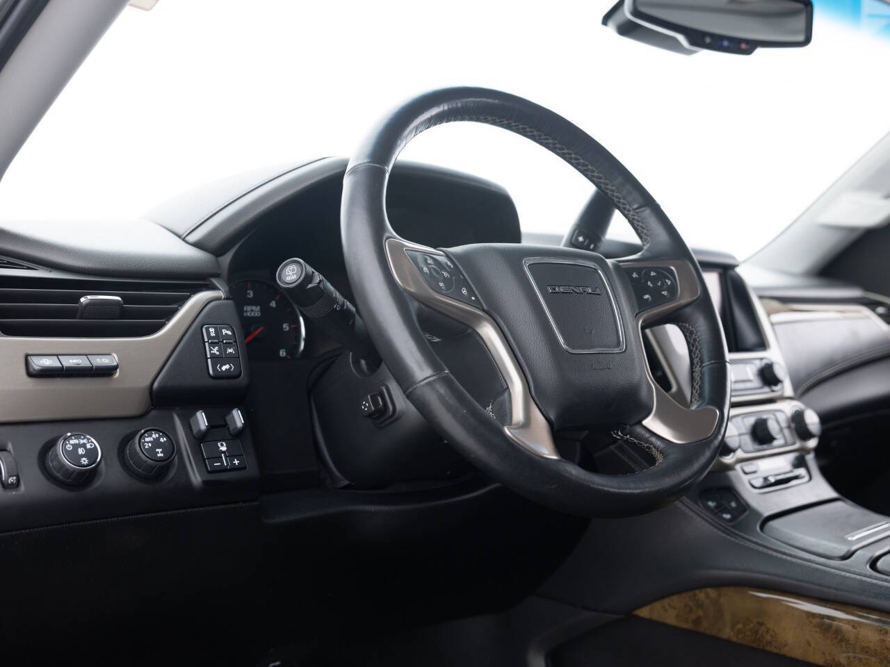 Used Car 2016 Gmc Yukon Xl  Denali 4x4 4dr Suv For Sale Under $25,000 In Coal City, Illinois