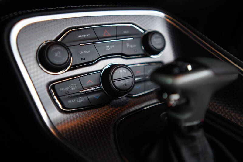 2015 Dodge Challenger SRT Hellcat