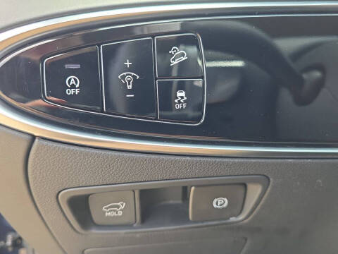 2025 Genesis GV70 2.5T Standard