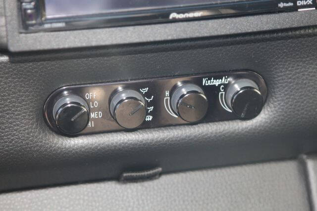 1987 Land Rover Defender