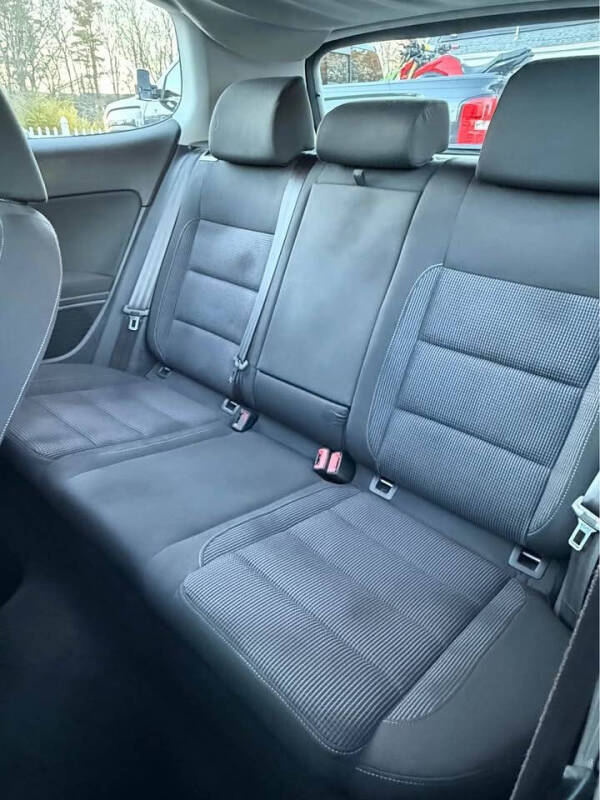 2012 Volkswagen Golf TDI