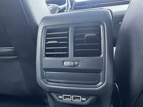 2022 Volkswagen Passat SE