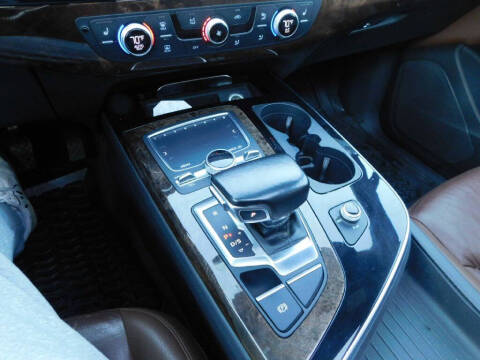 2017 Audi Q7 2.0T quattro Premium Plus