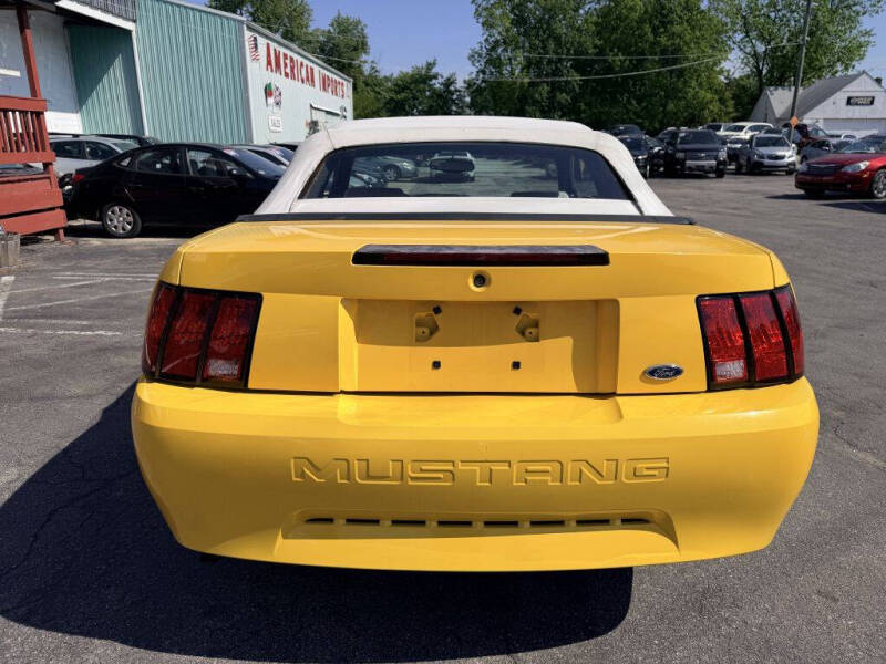 1999 Ford Mustang