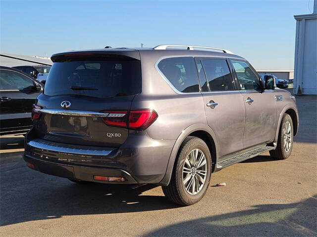 2023 Infiniti QX80 Luxe