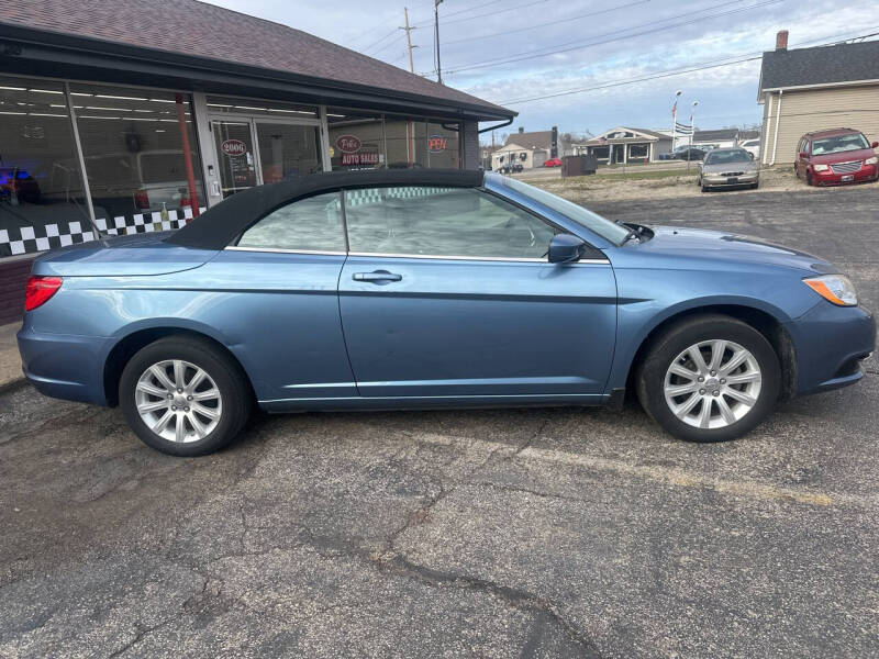 2011 Chrysler 200 Touring