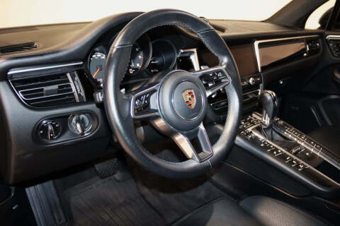 2020 Porsche Macan