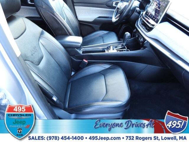 2022 Jeep Compass Latitude Lux