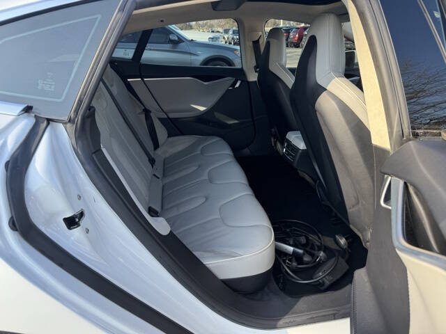 2013 Tesla Model S Performance