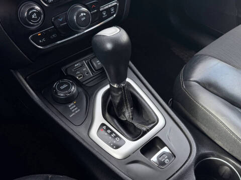 2018 Jeep Cherokee Latitude Plus