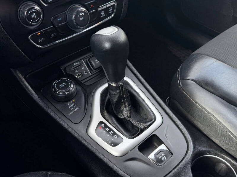 2018 Jeep Cherokee Latitude Plus