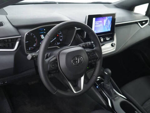 2025 Toyota Corolla Hatchback SE