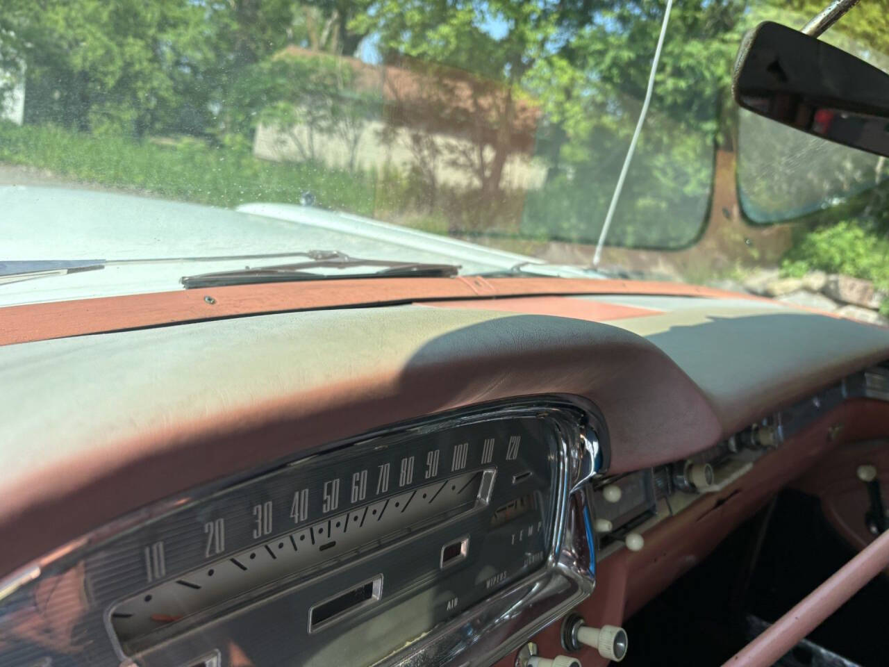 1959 Ford Fairlane 26