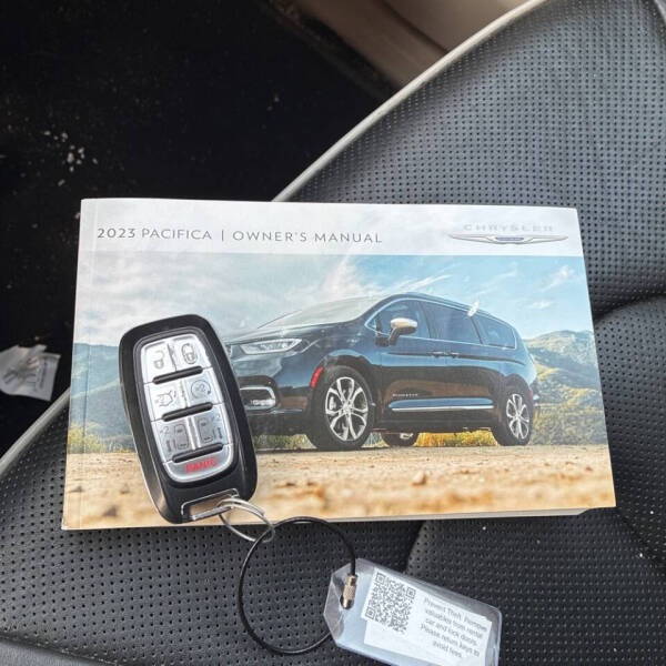 2023 Chrysler Pacifica Limited
